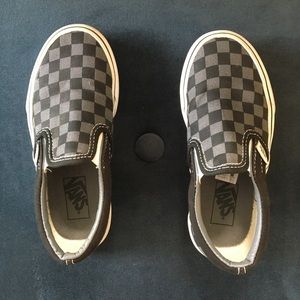 Boys slip on Vans in checkerboard